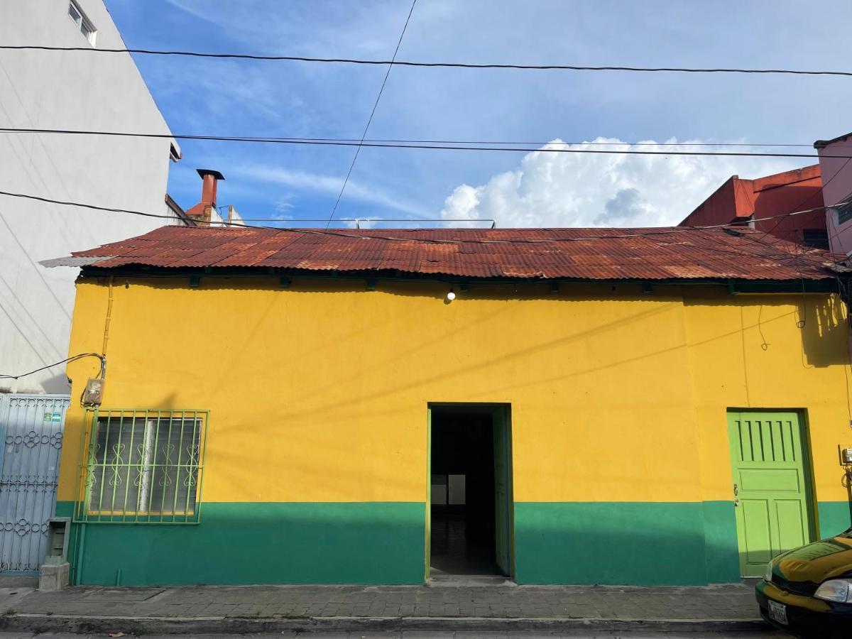 Hostal Inn 2 Flores Zewnętrze zdjęcie