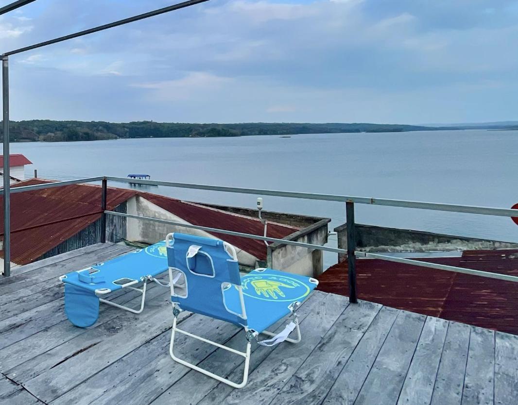 Hostal Inn 2 Flores Zewnętrze zdjęcie